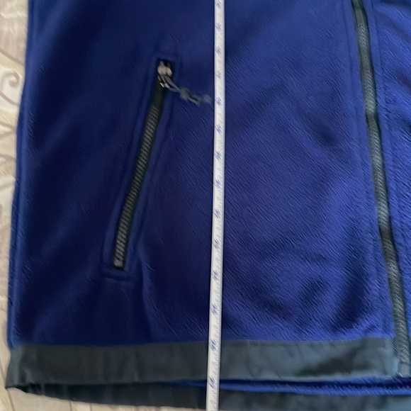 Men’s fleece and nylon zip up jacket. Size XL - Picture 8 of 9